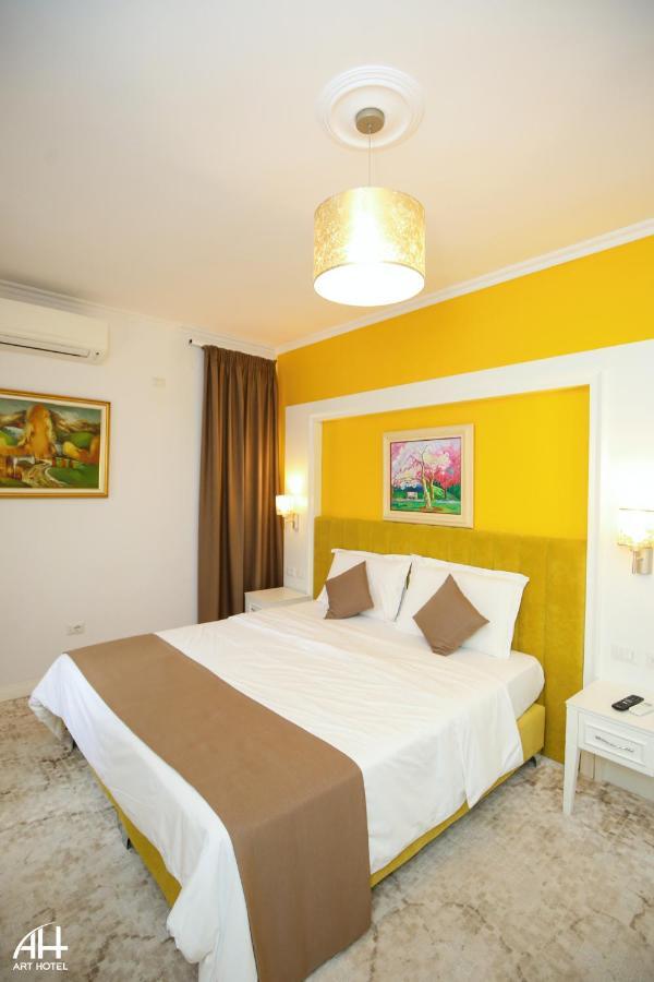 Art 4* Tirana